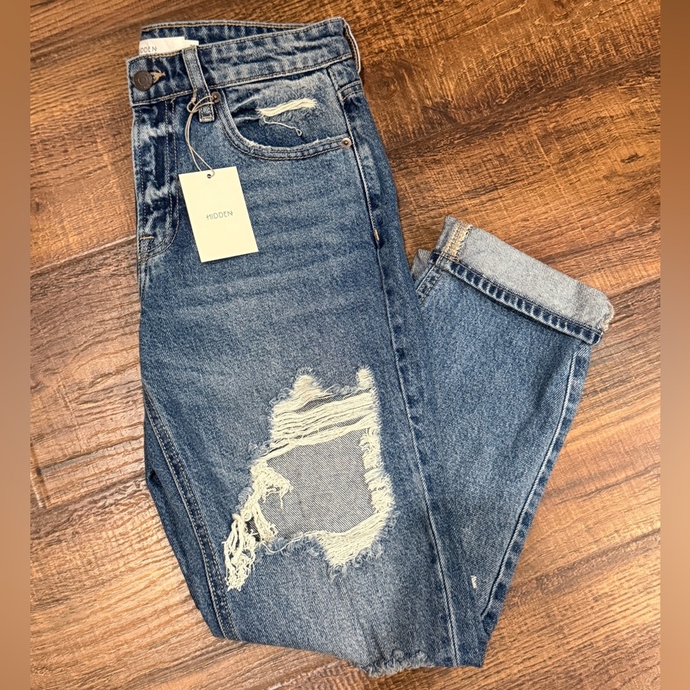 New!! Women's Hidden Distressed Jeans- Size 25